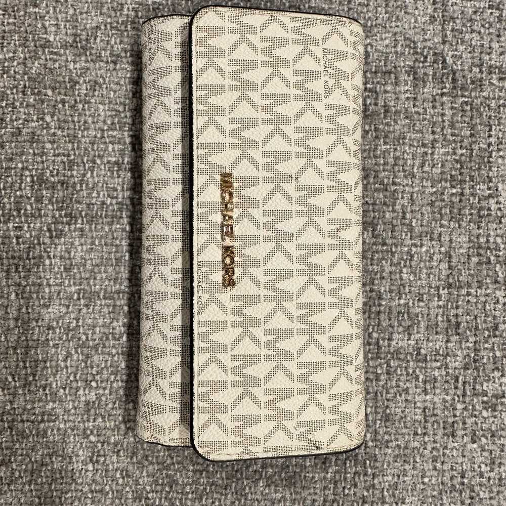 Michael Kors Large Trifold Wallet